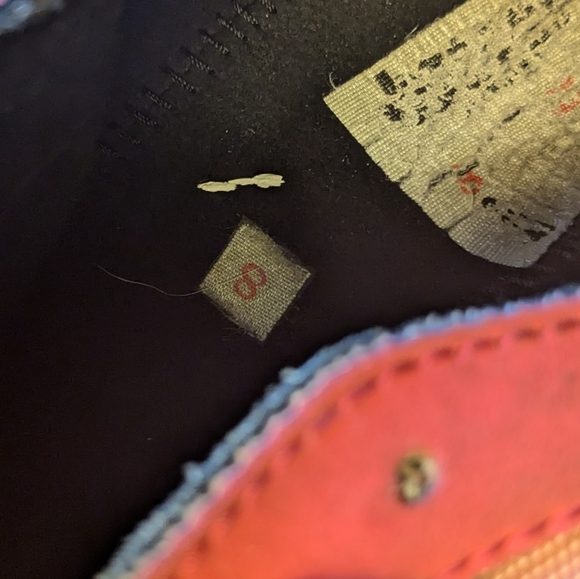 Boreal Laser Size 8 climbing shoes - Picture 6 of 6